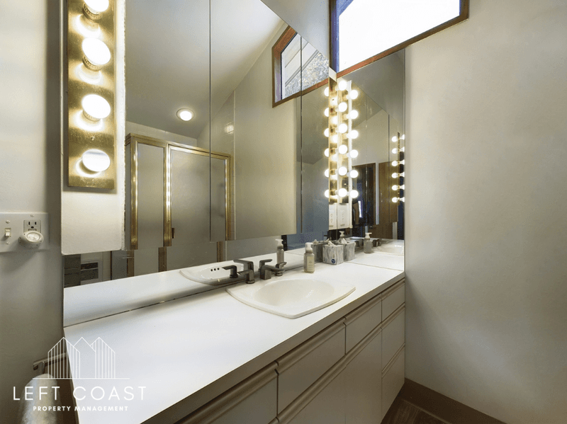 Lincoln City House: 132 Salishan Drive