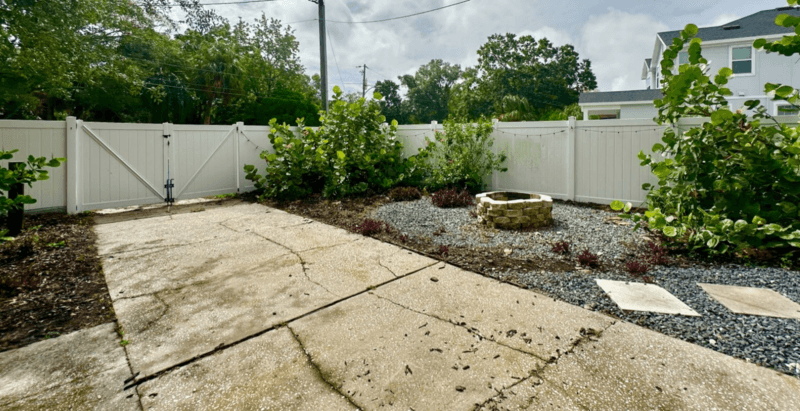 St. Petersburg House: 4367 19th Street North