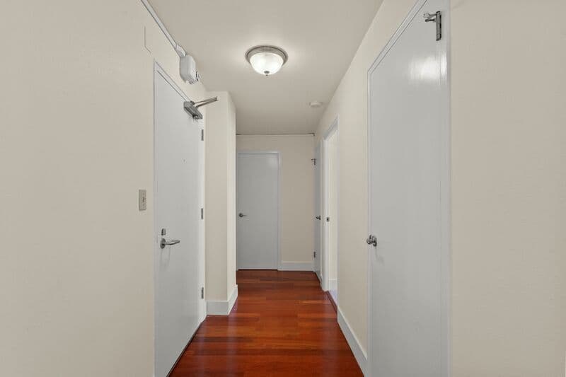 seattle Condo: 1105 Spring St