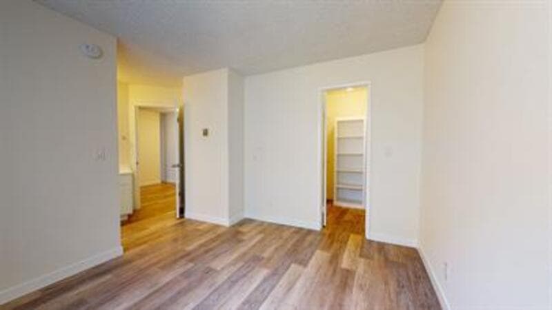 Los Angeles Condo: 12500 Culver Boulevard - 216