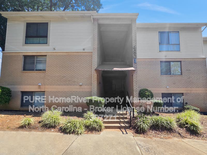 Charlotte Condo: 4801 Spring Lake Dr