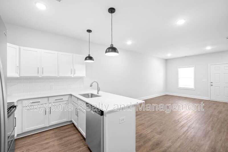 Clarksville Townhome: 750 Tracy Lane