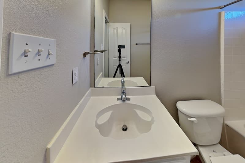 Arlington House: 7601 Yearling Way