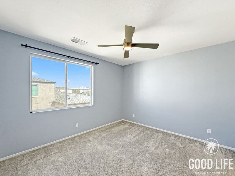 San Diego Townhome: 5215 Surfwalk Way