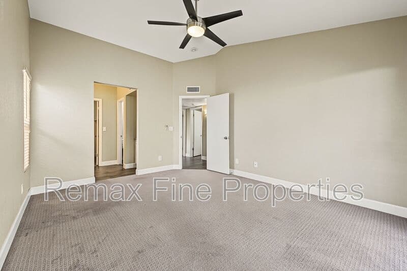 Phoenix House: 3306 E Taro Lane