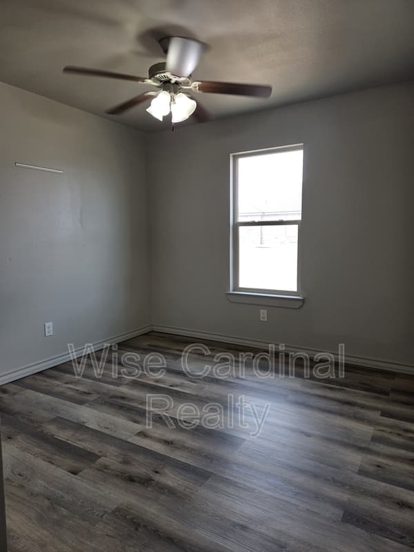 Lubbock Condo: 17825 Private Road 2160 - B