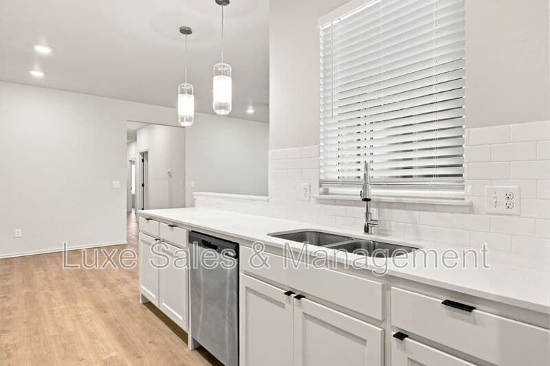 Okahoma City House: 8012 NW 110th Dr.