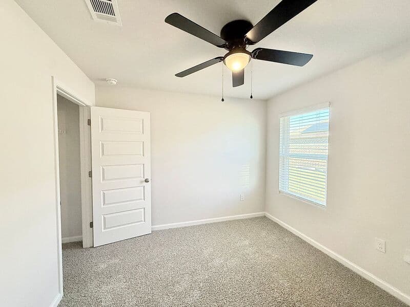 Milton House: 5487 Silverbell Dr