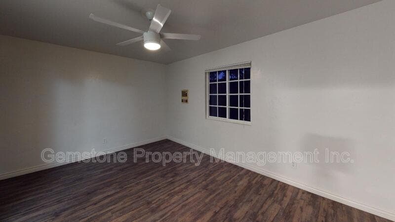 San Diego House: 4938 Art St