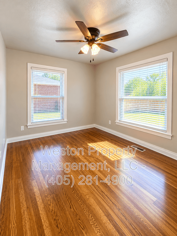 Oklahoma City House: 2725 Northwest 64th Street