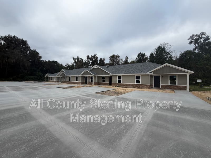 Lake City Condo: 218 SW Tigerview Glen