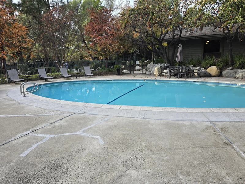 Orange Condo: 4900 E Chapman Ave