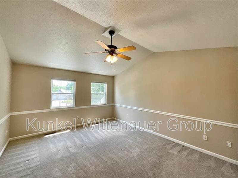 O'Fallon House: 150 Knob Creek Lane