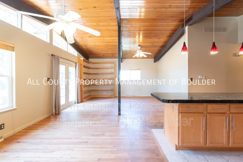 Boulder House: 710 39th Street