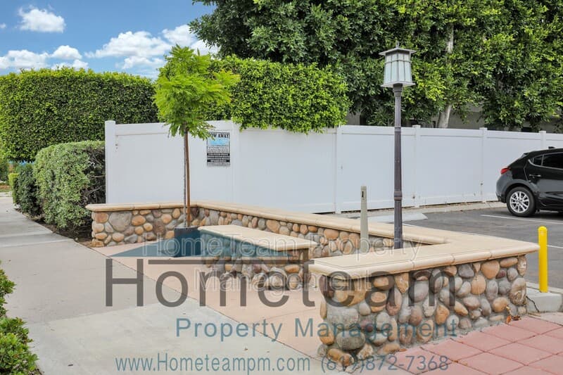 San Diego Condo: 3030 Suncrest Dr