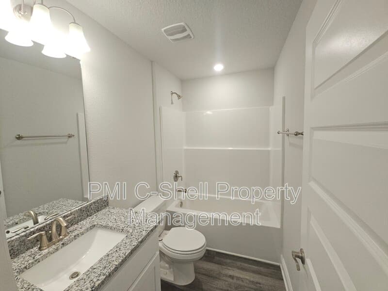 Pensacola House: 12115 Emerald Heights Ln