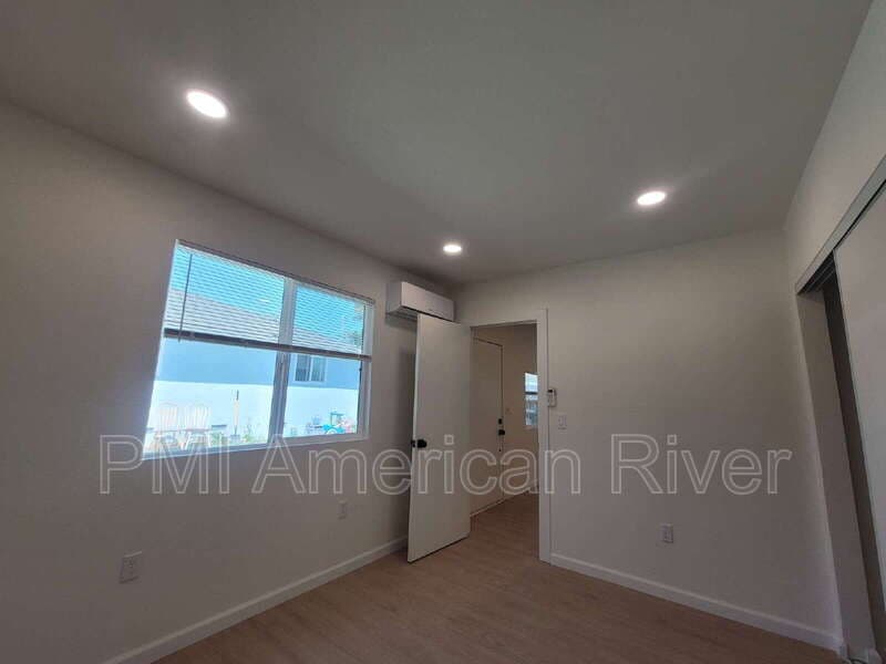 Sacramento House: 5403 Martin Luther King Jr Blvd
