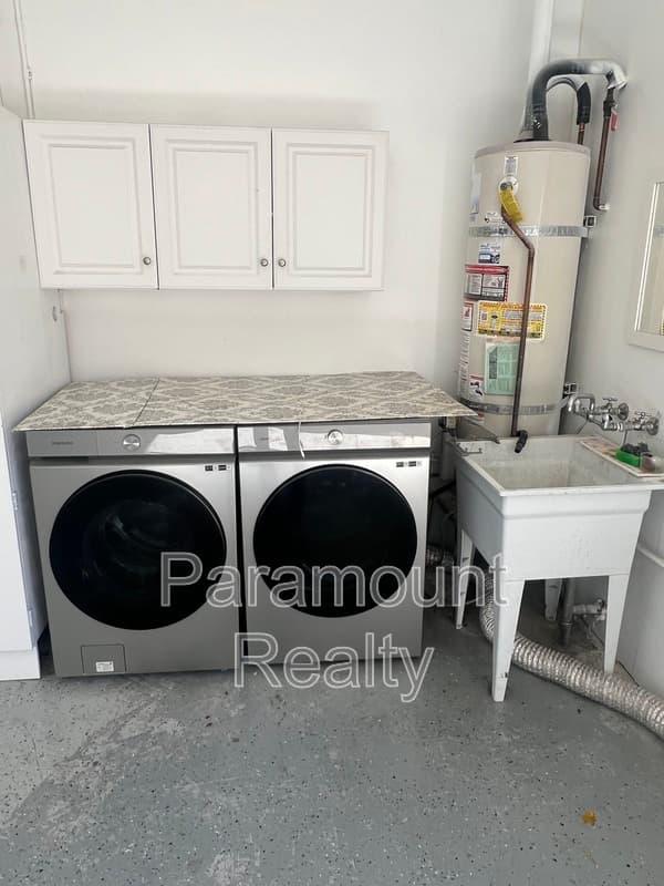 Fremont House: 36665 Cabrillo Dr