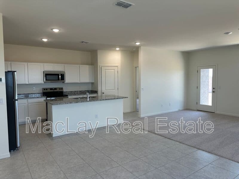 San Tan Valley House: 3897 E San Jose St