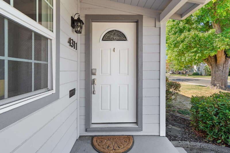 Sacramento House: 4311 Cabrillo Way