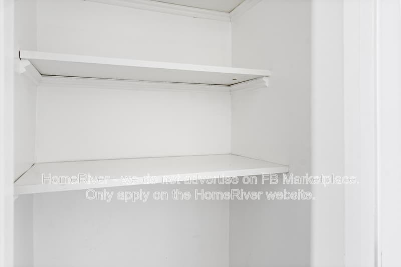Baltimore House: 6915 Harford Rd