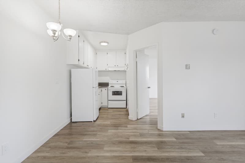 Los Angeles Condo: 12500 Culver Boulevard - 304