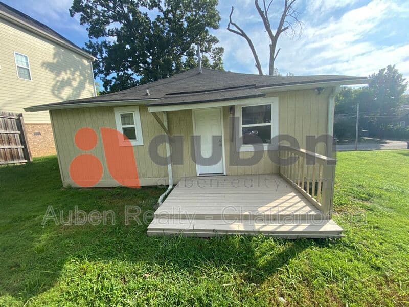 Chattanooga House: 316 Stringer St