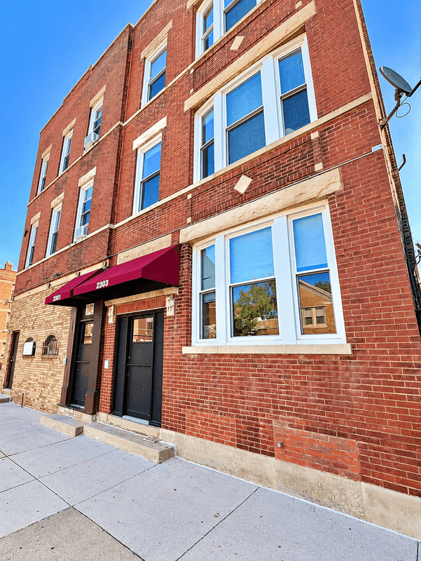 Chicago Condo: 2303 South Oakley Avenue