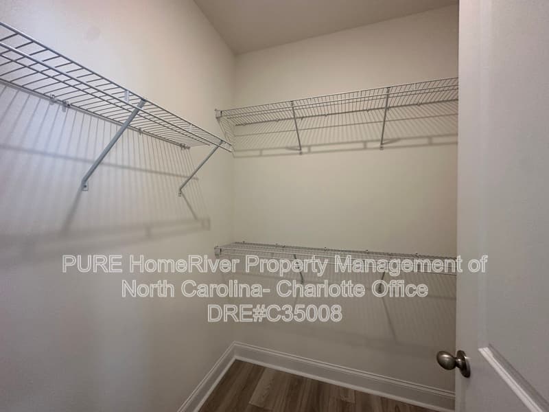Charlotte House: 2413 Magnolia Blossom Way