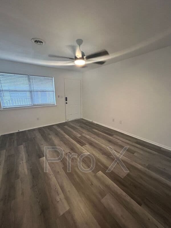 Fayetteville Condo: 1851 W Deane St