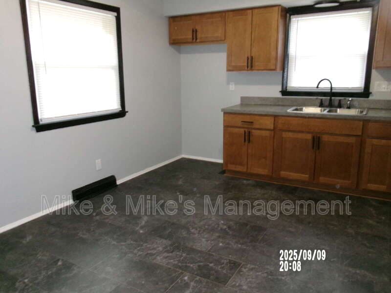 Milwaukee Condo: 6400 North 73rd Street