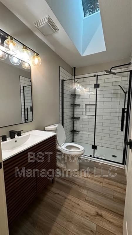 West Linn House: 25130 Rancho Lobo Court