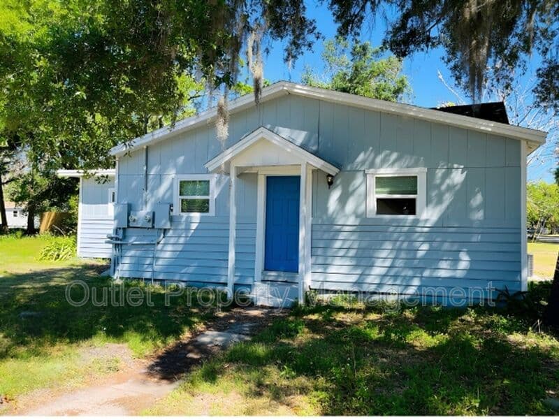 Sanford Condo: 918 E. 10th Street