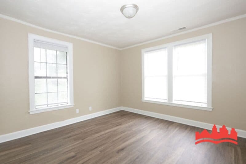 Memphis House: 1346 Mcmillan St
