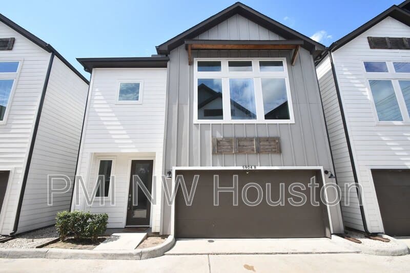 Houston House: 5904 Gardendale Dr