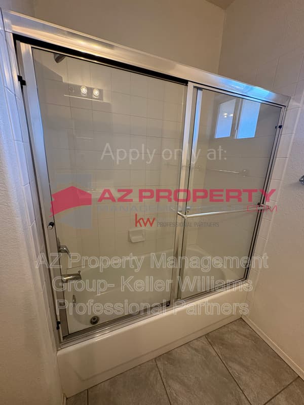 Glendale Condo: 7401 W Arrowhead Clubhouse Dr