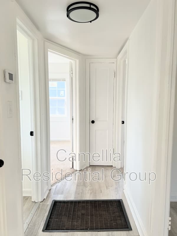 Birmingham House: 5617 Avenue Q