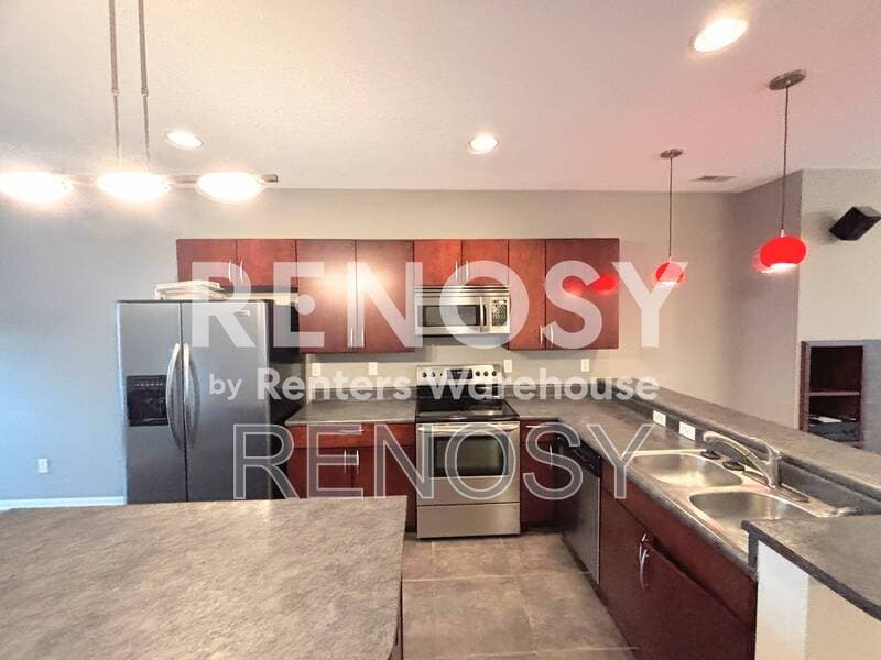 West Des Moines Condo: 505 S Granite Way
