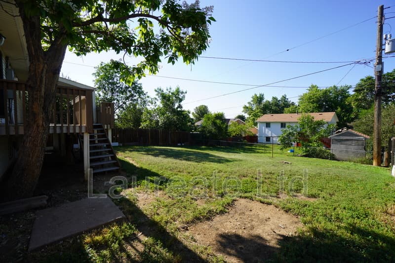 Englewood House: 3330 W. Mountain Rd.