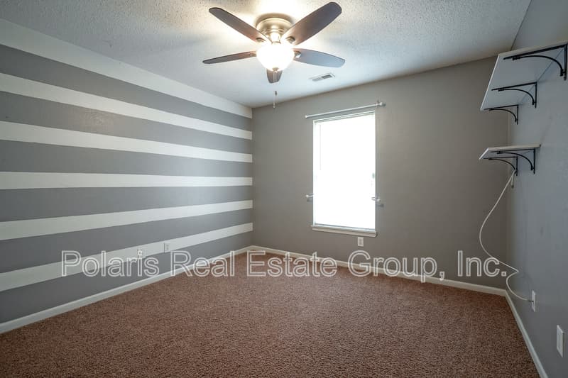 Pittsboro House: 20 Lynn Court