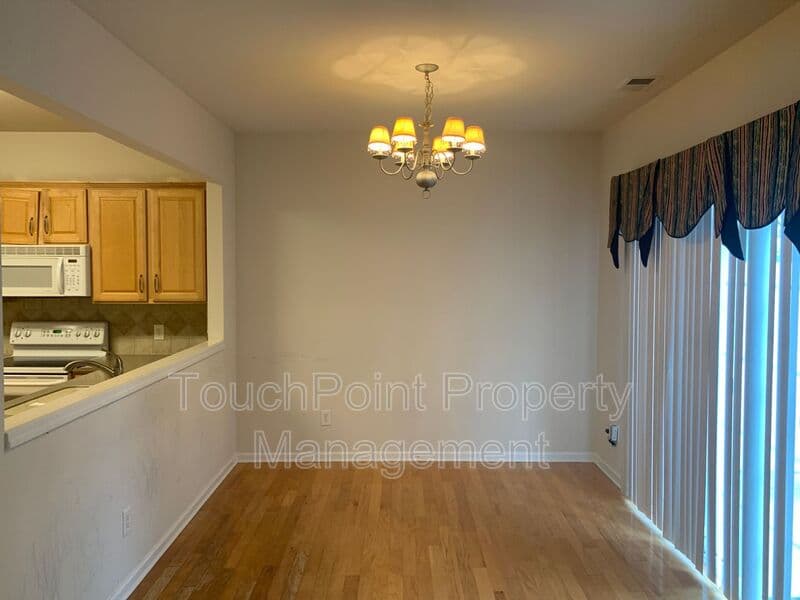 Charlotte Townhome: 9043 Mcalwaine Preserve Ave
