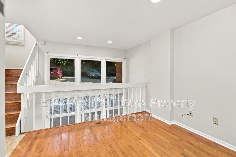 Cincinnati House: 2126 Gilbert Ave.