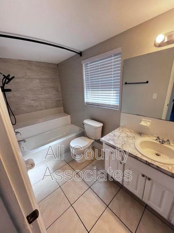 Port Richey House: 11115  Yellowwood