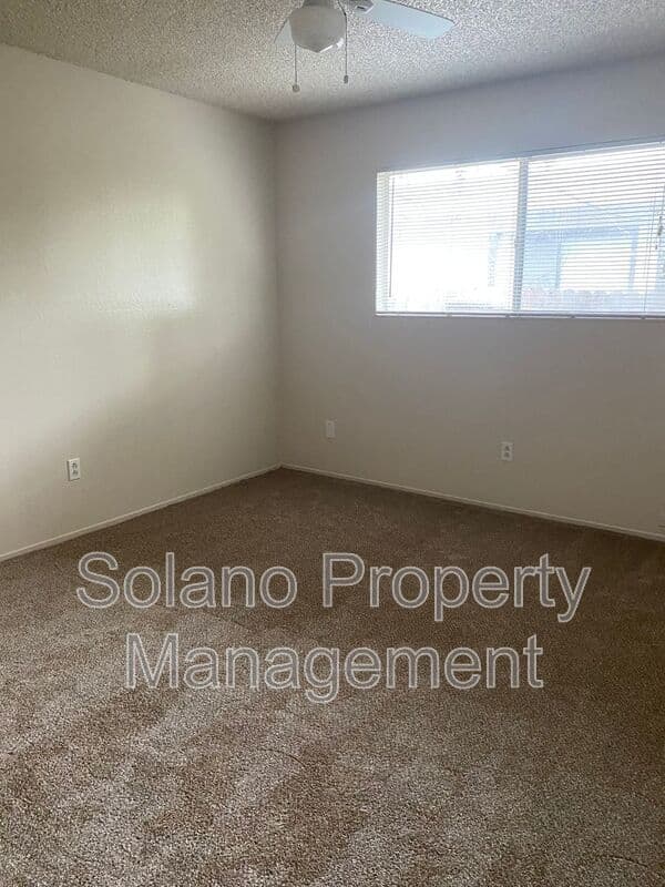 Fairfield Condo: 1235 Ohio St