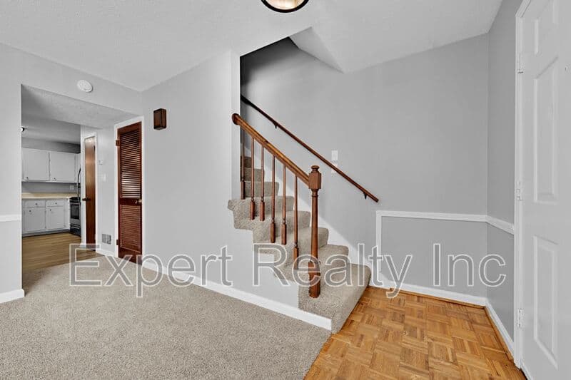 Birmingham House: 2346 Grayson Valley Circle
