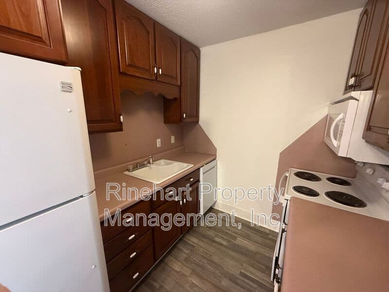 Rock HIll House: 1110 Chandler Drive