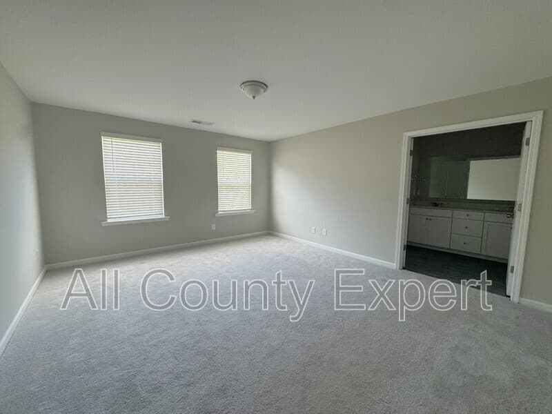 Braselton House: 122 Osprey Overlook Dr