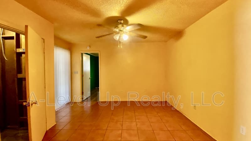 Tucson House: 1101 East 32nd Street