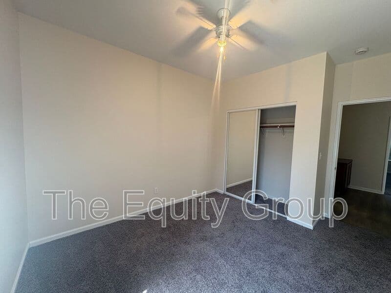 Tulare House: 1515 Cottage Grove Ave