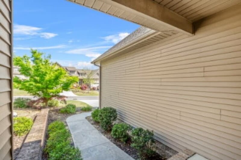 Southern Pines Townhome: 116 Cypress Circle